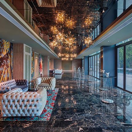 Hotel Angsana Teluk Bahang, Penang Batu Ferringhi Zewnętrze zdjęcie The lobby of the hotel